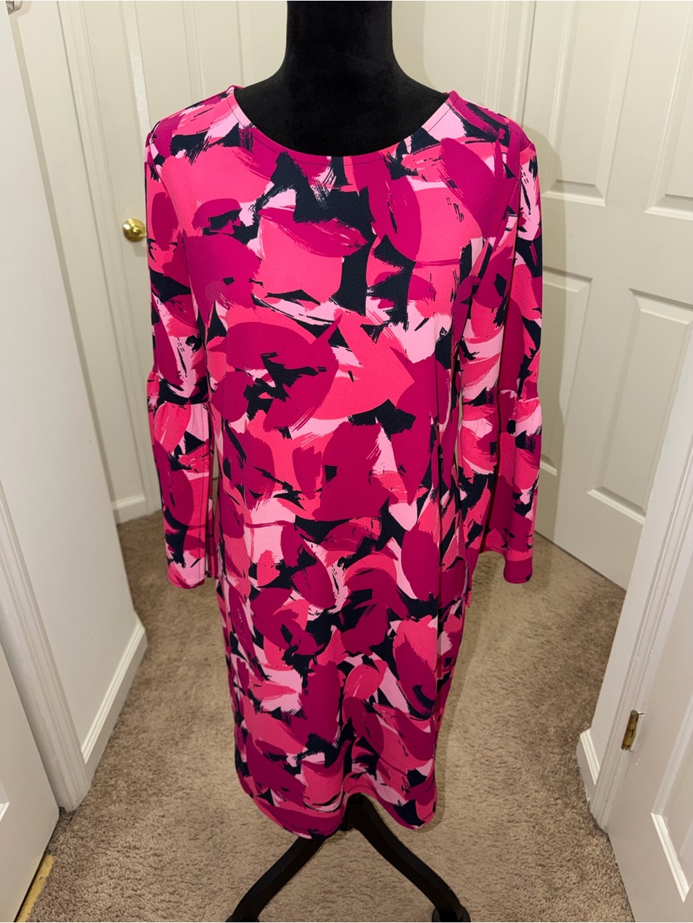 Banana Republic Hot Pink Abstract Long-Sleeve Shift Dress